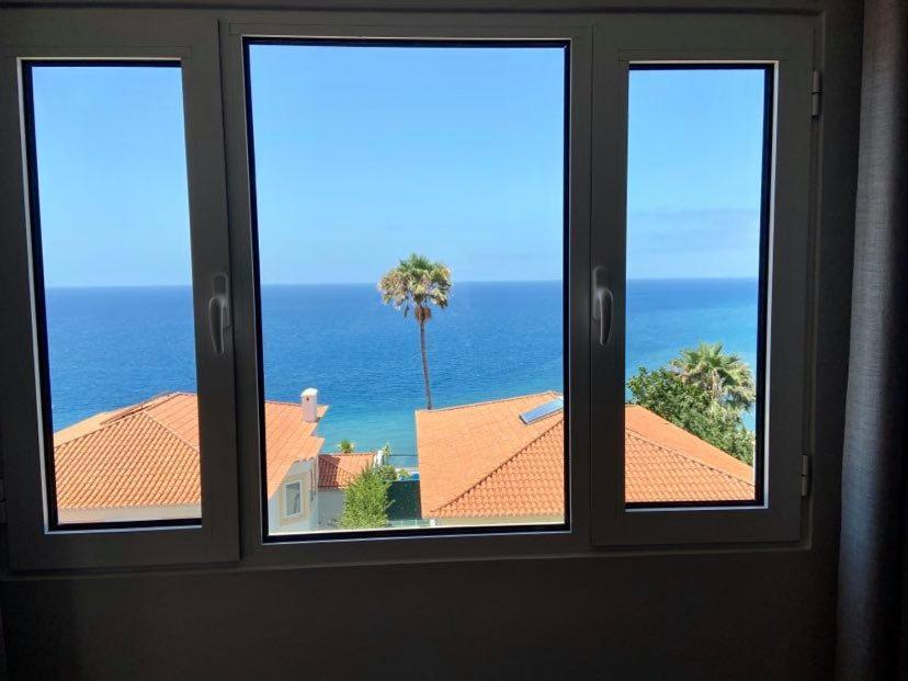 Ocean Cliffs Apartments Funchal (Madeira) Exterior foto